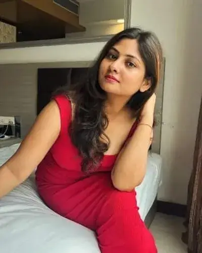 Call Girls Alamnagar Cash On Delivery